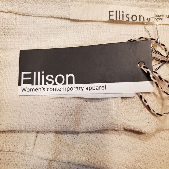 Ellison High Waist Contemporary Dress Shorts in Size M - Picture 5 of 10